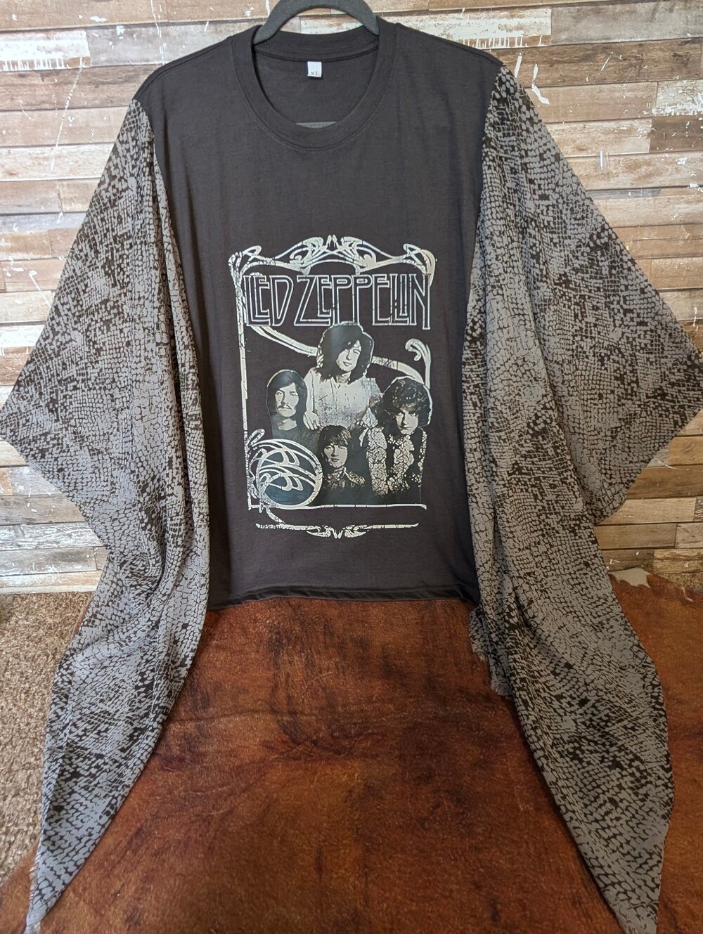 Led Zeppelin Graphic Handcrafted W Boho Patterned Bat Winged Sleeves